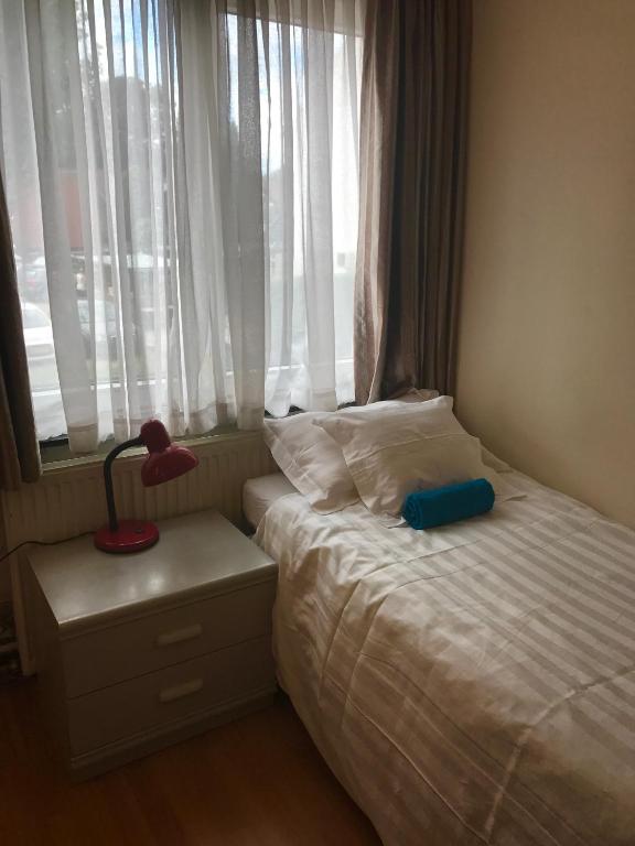 Amby family house room 2